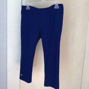 Cropped under armor leggings